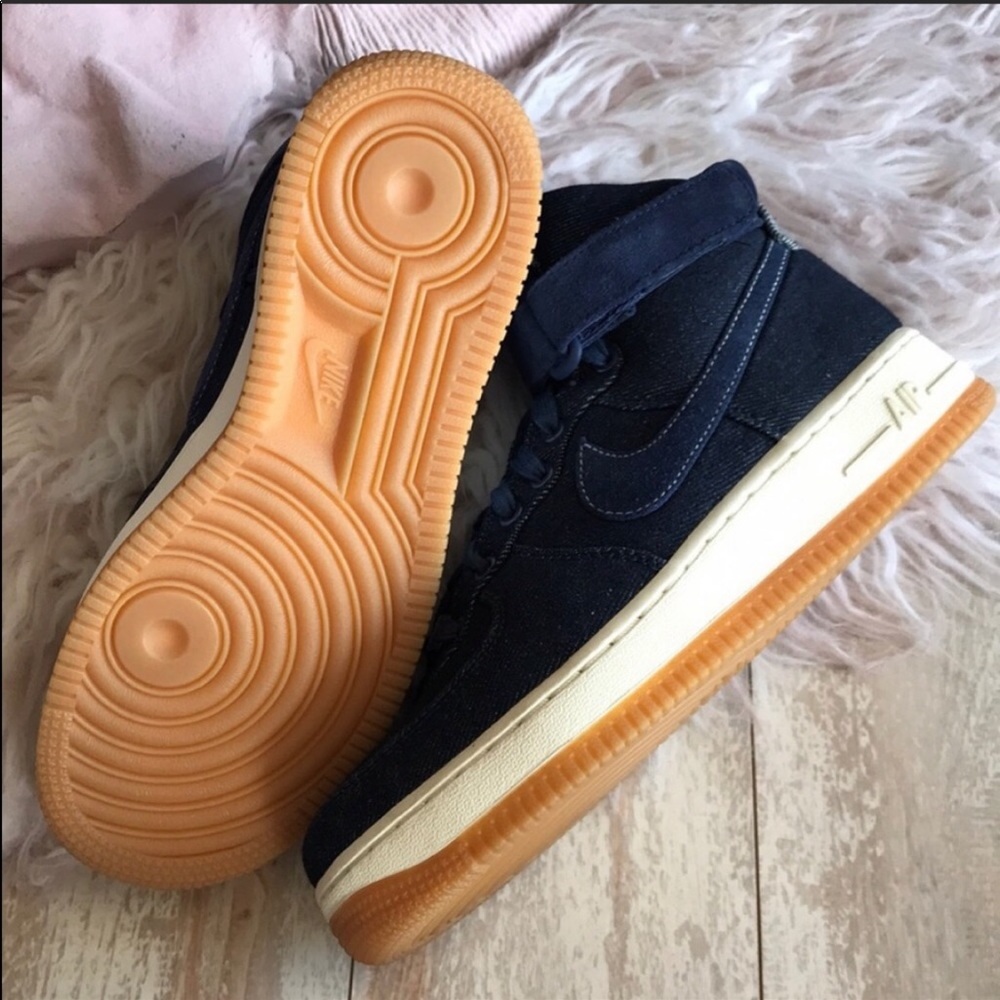 NWT Nike Air Force 1 Special edition - Picture 8 of 8